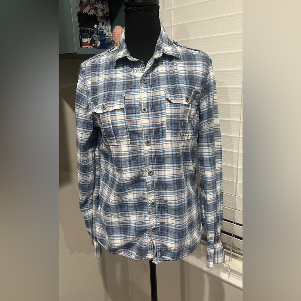 Converse Women Plaid Button Down Shirt